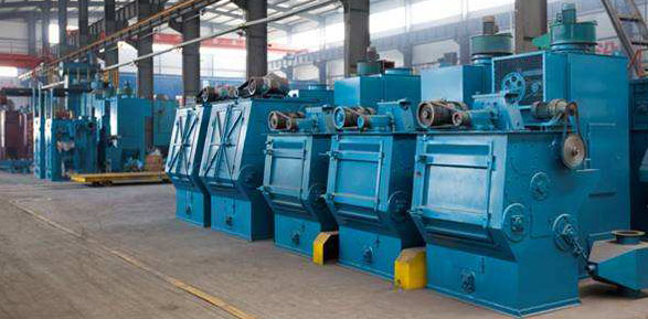 履帶式拋丸機車間現(xiàn)場圖