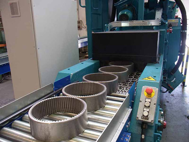 車輪拋丸機(jī)，輥道通過式清理設(shè)備